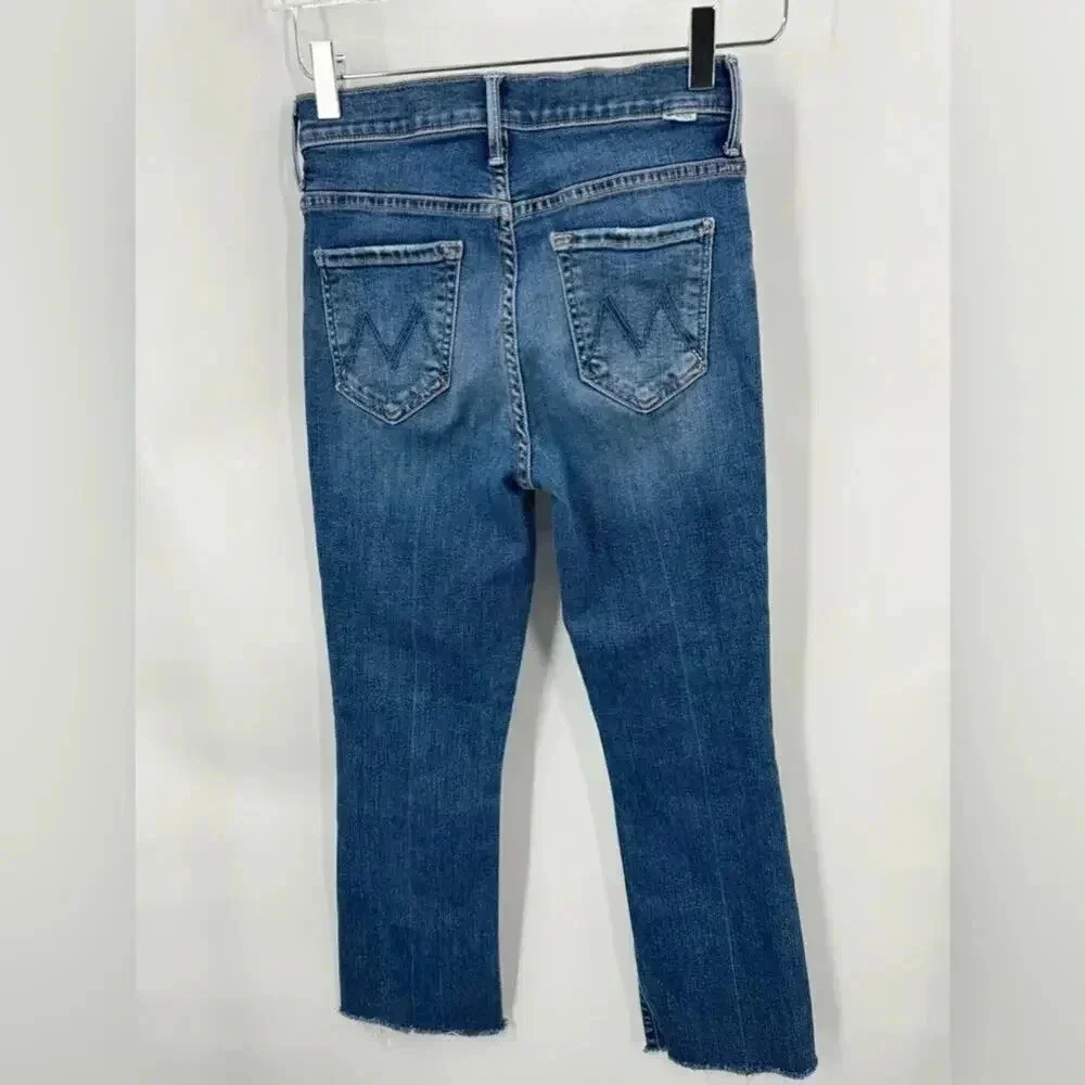 Mother The Insider Crop Step walking on coals size 25 jeans B16